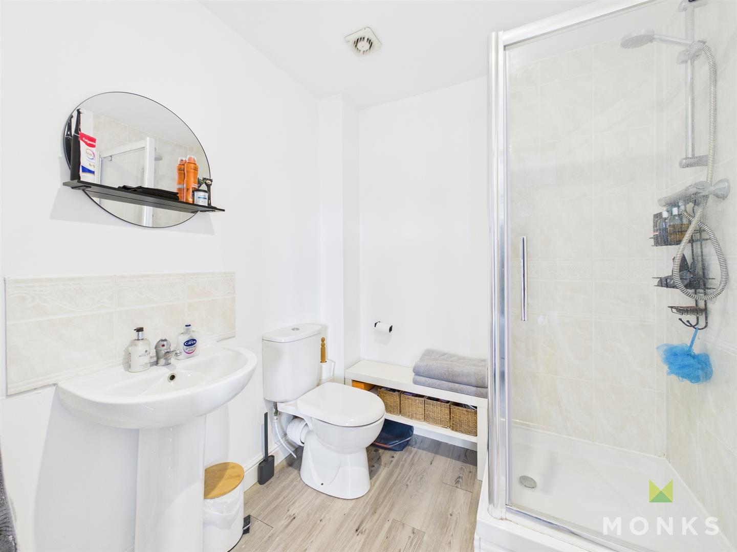 2 Barber Close, Oswestry, SY11 2UE For Sale